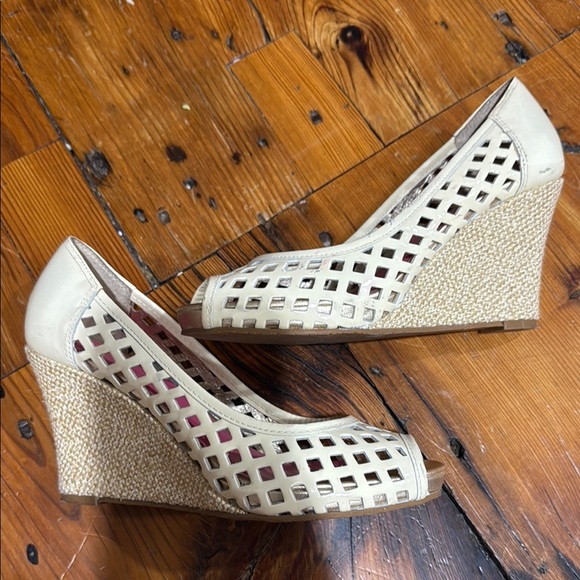 Lilly Pulitzer Cream basketweave leather espadrilles wedge heels size 6.5 - Picture 3 of 10